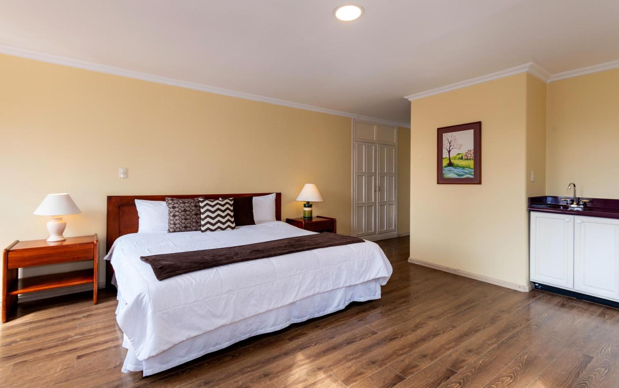 Hotel Nass Pinar Del Lago Cuenca Dış mekan fotoğraf